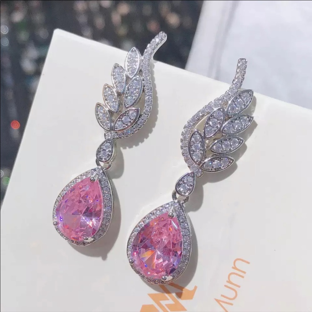 NEW Exquisite Pink Wings Water Drop Earrings - Picture 3 of 3